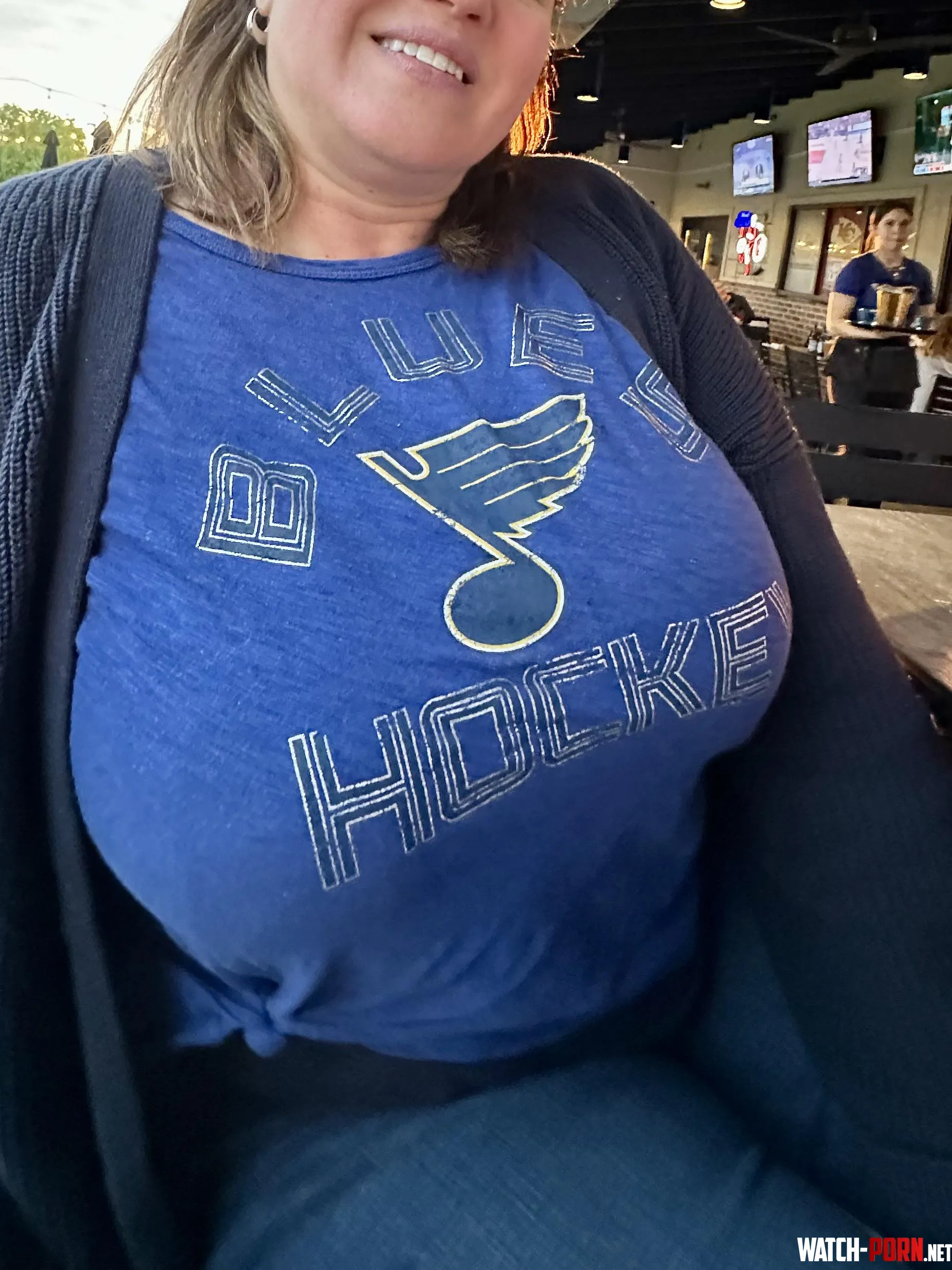 Hoping the Blues hang on by LanaRoseSTL