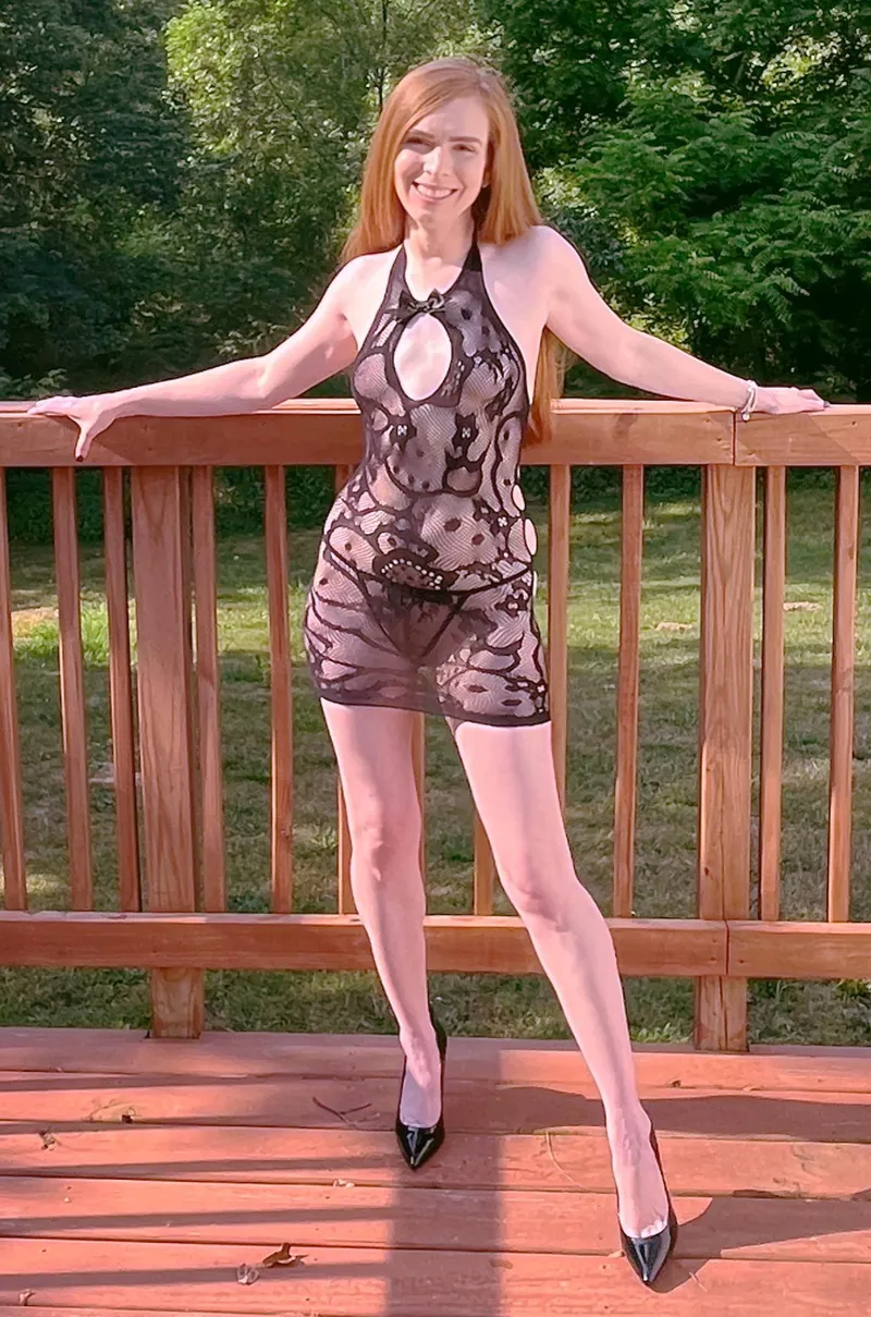 Thumbnail emmapiperxxx Envisions Togetherness in 'Imagine Us Together...' | Babes