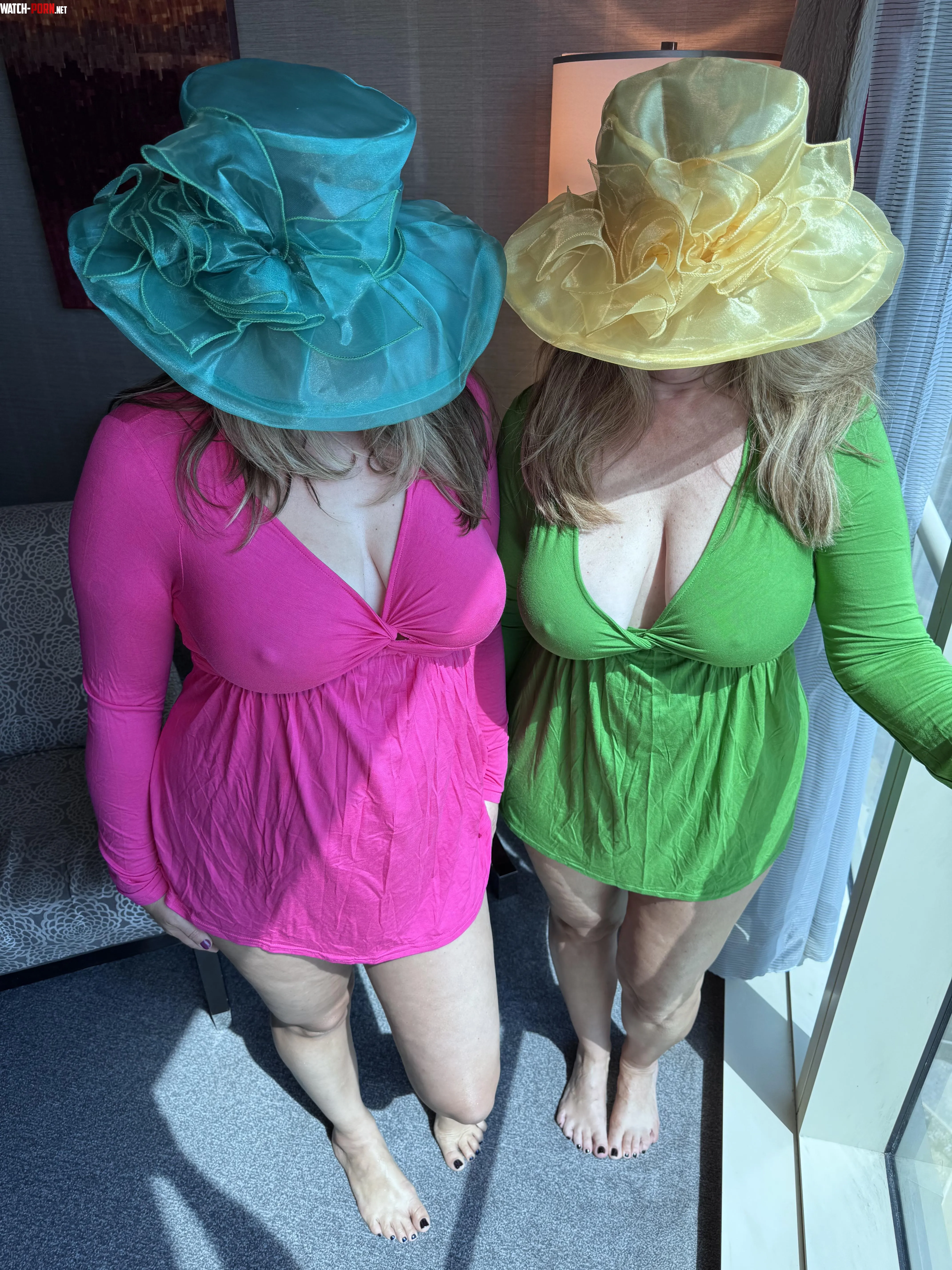 Kentucky derby cleavage by TwinTitties3