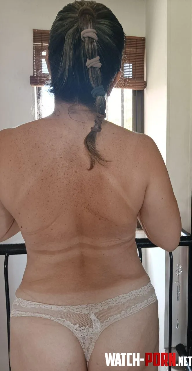 Smash or ignore this 50yo aged grandma? by Sarah_Diaz
