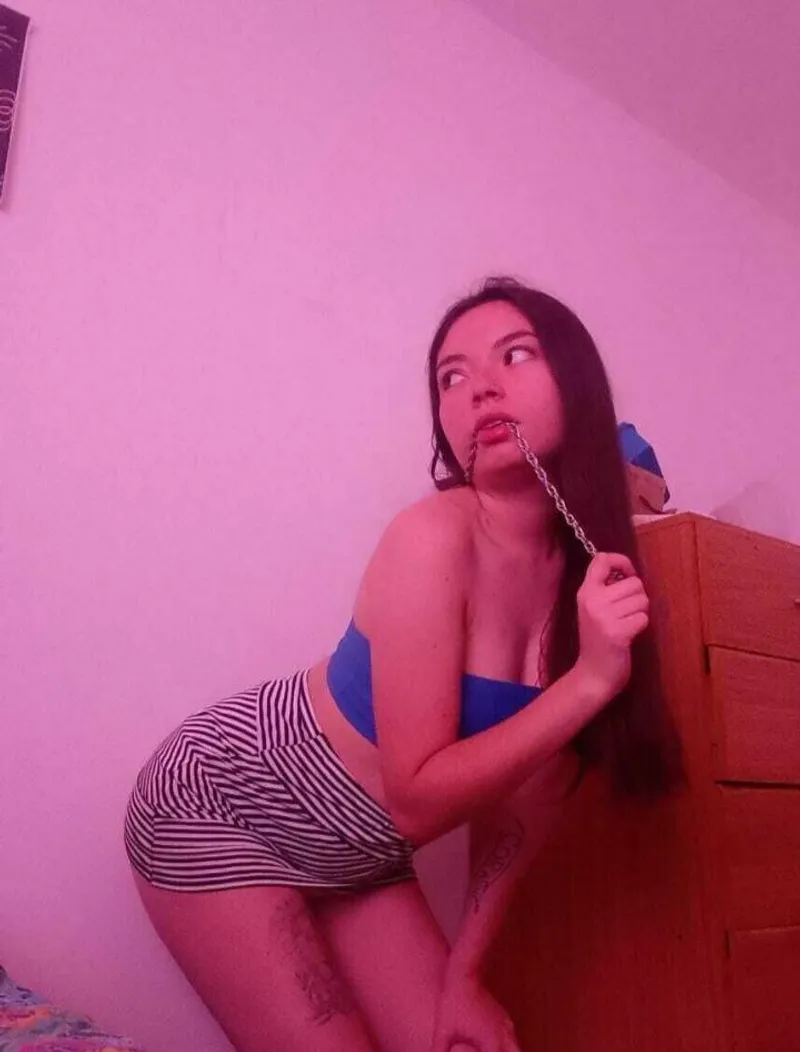 Thumbnail Tease or Please? Dive Into the World of Seductive Babes by Ok-Organization4034