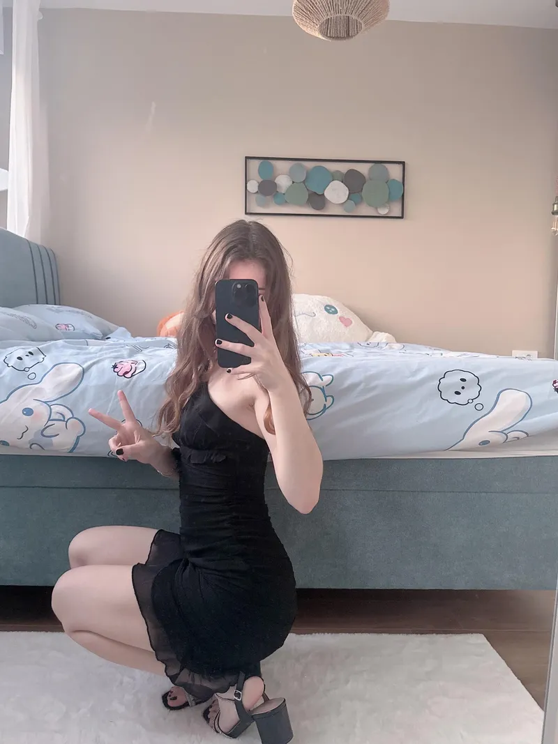Thumbnail Classygirls: Luckyme_Maggie Delivers Classy Vibes