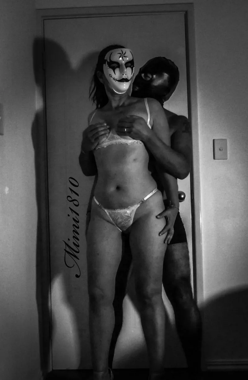 Thumbnail Mimi1810 Sets Hearts Racing at GWCouples