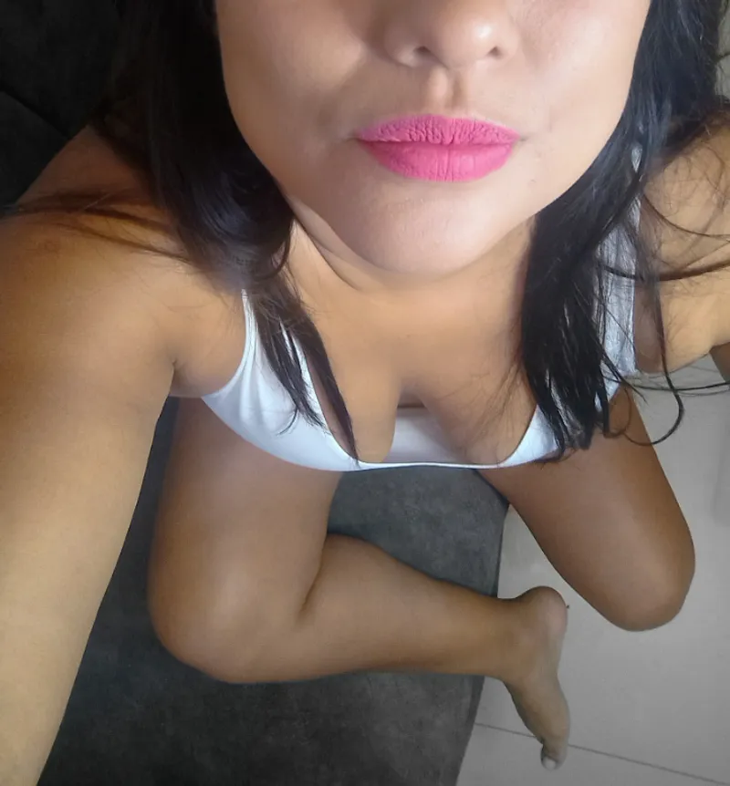 Thumbnail Lolagu's Intimate Share: Diving Deep into Arab Porn Content
