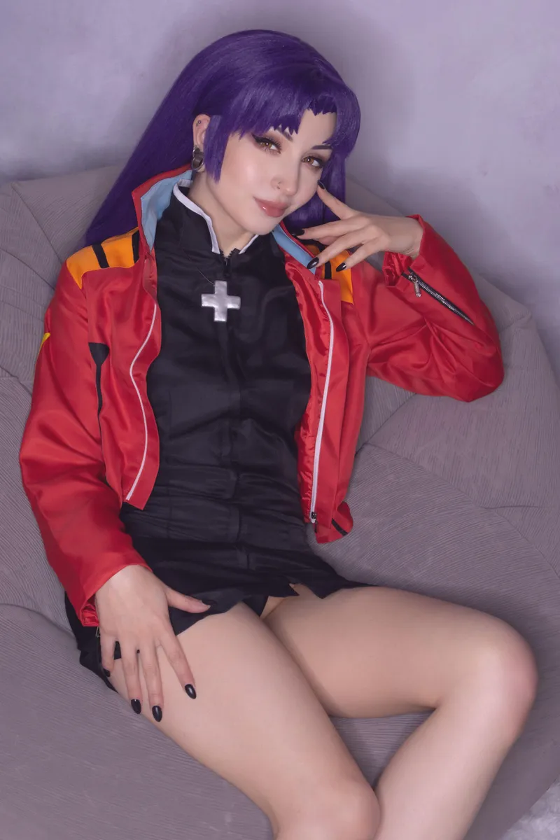 Thumbnail Weird-Doughnut7002's Misato Cosplay from Evangelion Unveiled in Cosplaygirls