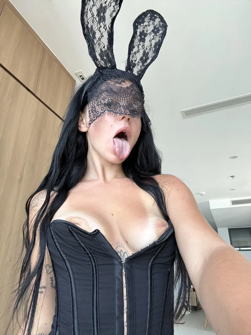 Thumbnail BubblesAcrobat's Leisurely Bunny Fun | BunnyGirls Speed Choice