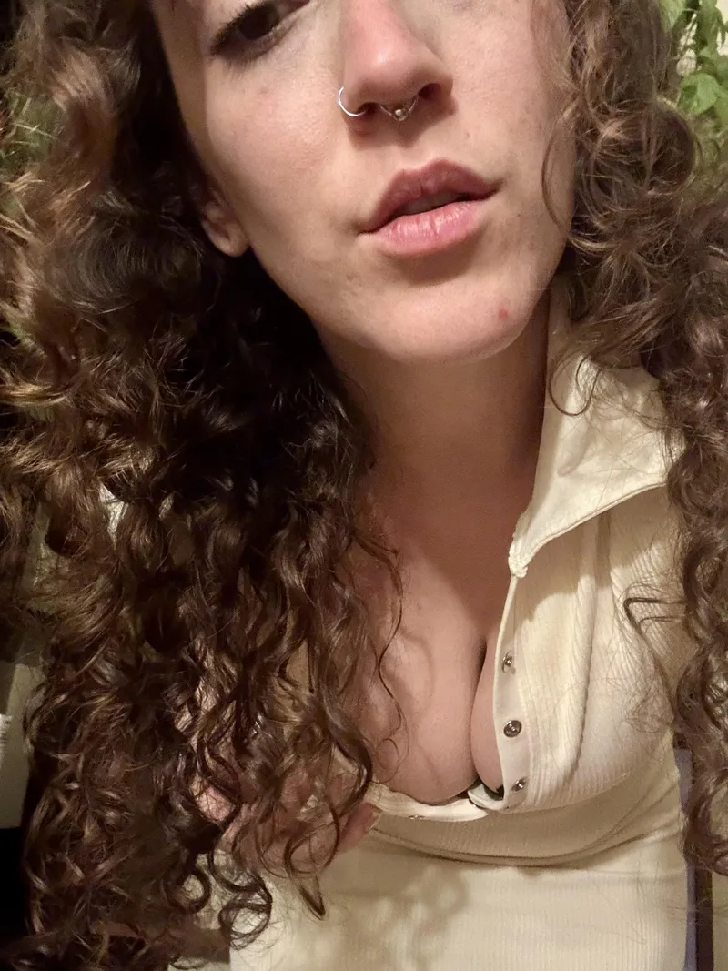 Thumbnail Lips and Cleavage Vibes by Beascoffee_and_t on a Special Day