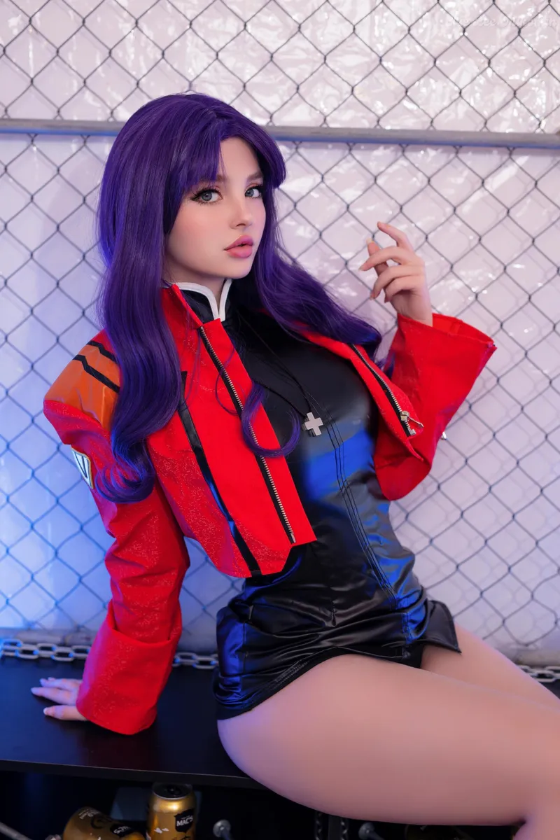 Thumbnail Evie Lee Mikomin's Misato Katsuragi Cosplay Delight by Mikomin