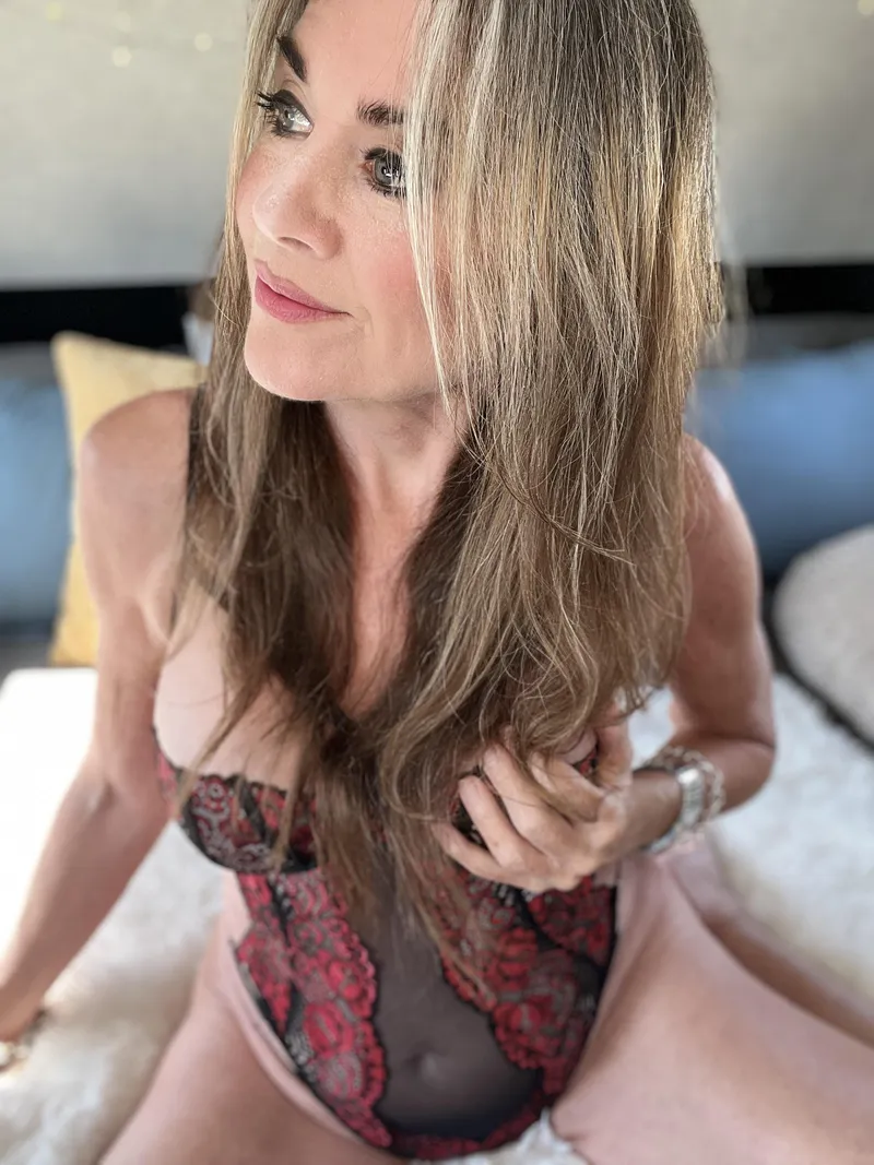 Thumbnail Sexy at 63: Embracing Mature Beauty | Nice-Replacement-980 | maturewoman