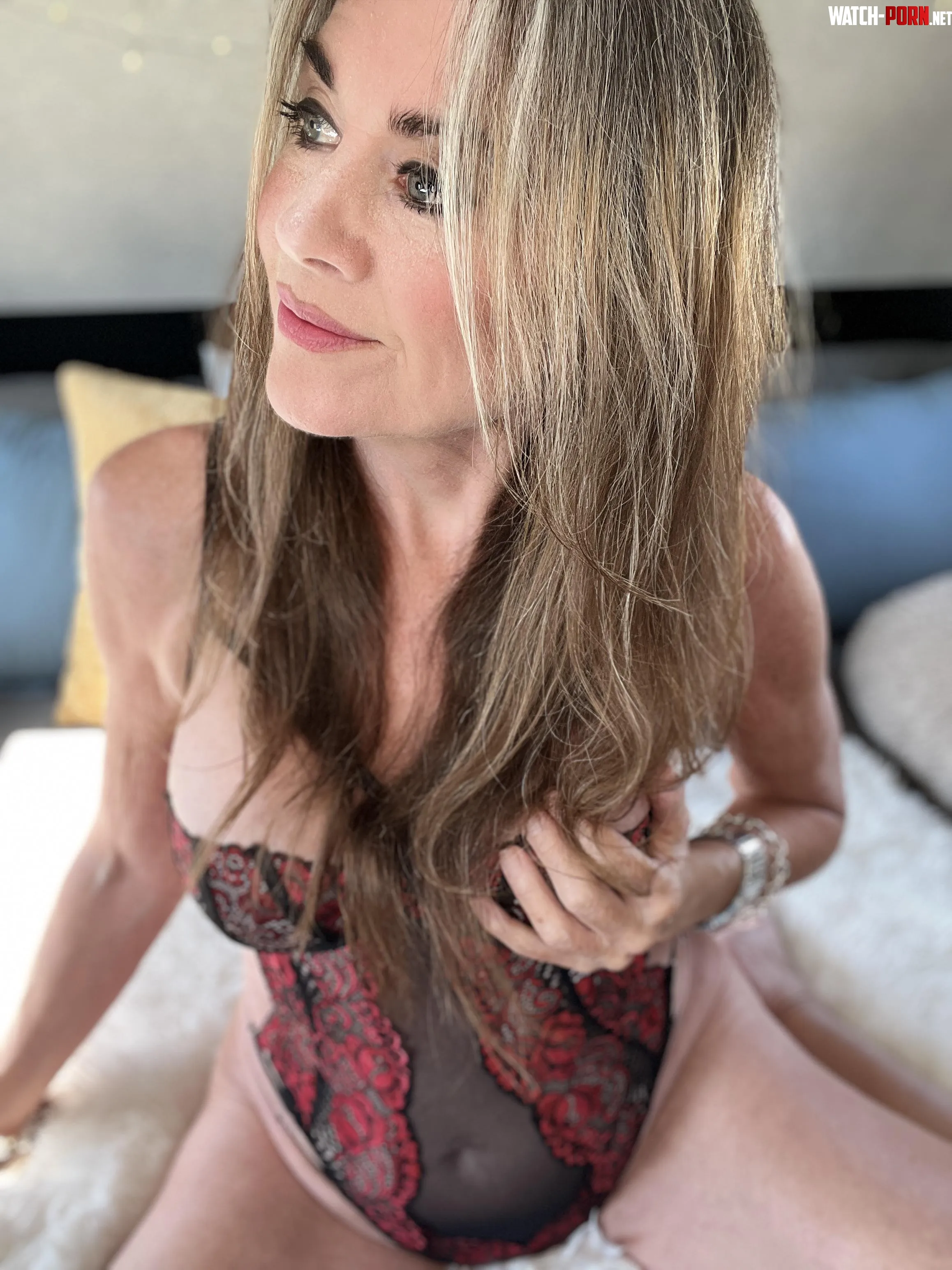 Sexy older MILF (63 by Nice-Replacement-980