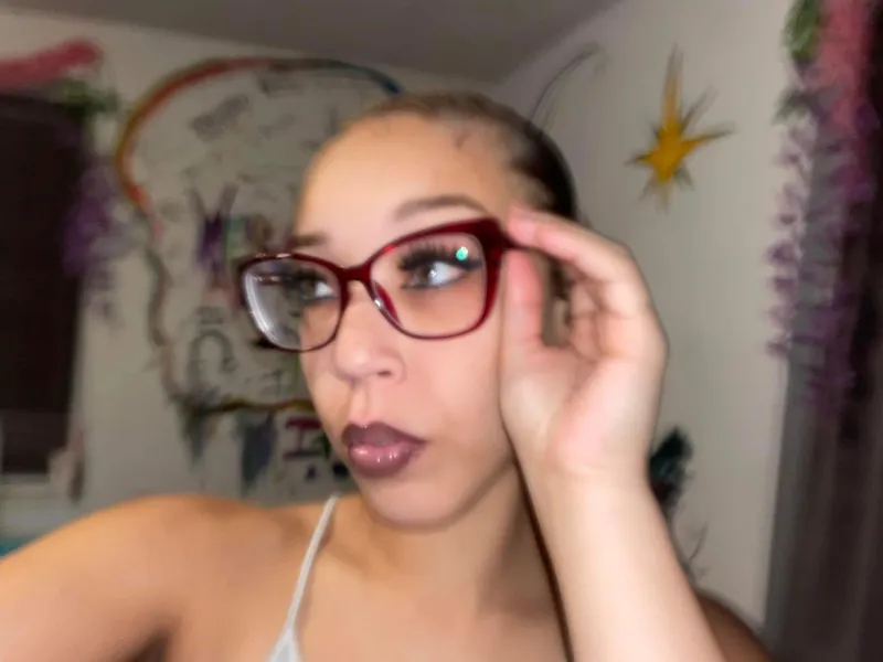 Thumbnail delphiraexo: Checking Boss's Office for His Wife | Secretary Realities