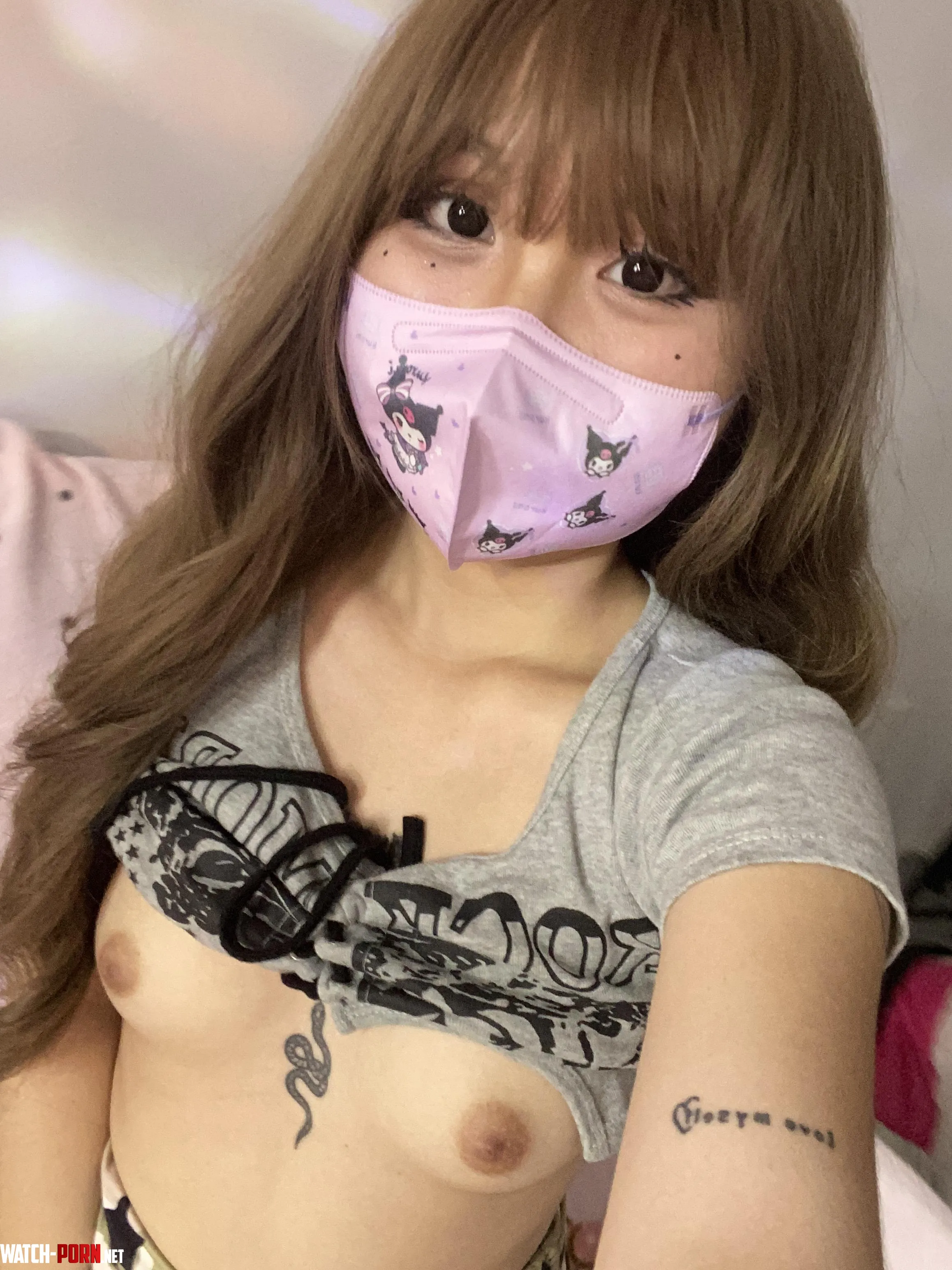ill snd u pic to cum all over, just tell me your size :) by angelgirllx