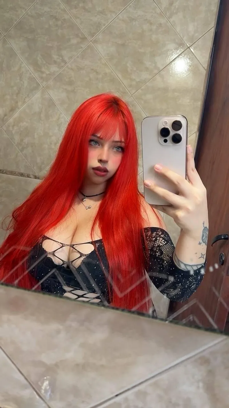 Thumbnail babygirlkittenxo: Dive into Kinky Stacked Adventures | MassiveTitsnAss