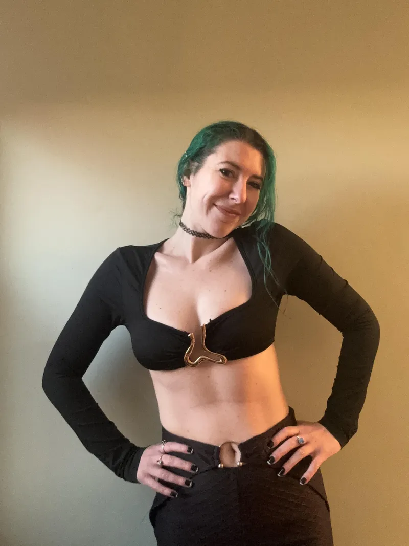 Thumbnail Sirenskiss3 Presents: The Petite Cutie Chronicles | Braless