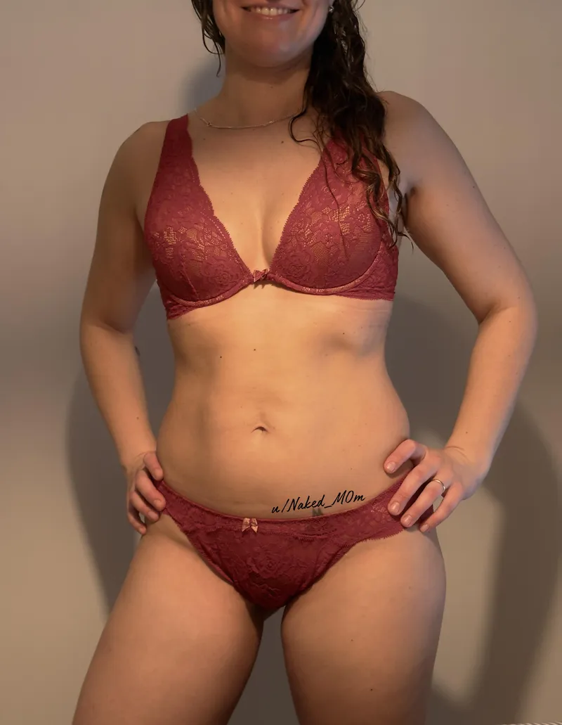 Thumbnail Lady in Red: A Lingerie Tale by naked_m0m