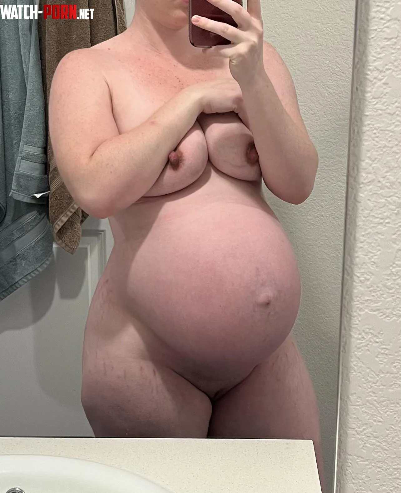 Should I shave for labor or keep a bush? by BespokeWhore