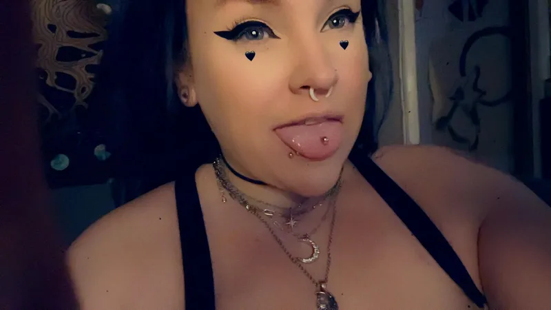 Thumbnail Snapchat Seductress: Miss Lolita's Babesdirectory Profile