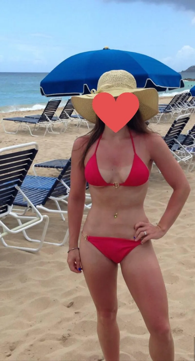 Thumbnail Eric_jame Embraces 40yo Body Confidence in BikiniBodies World