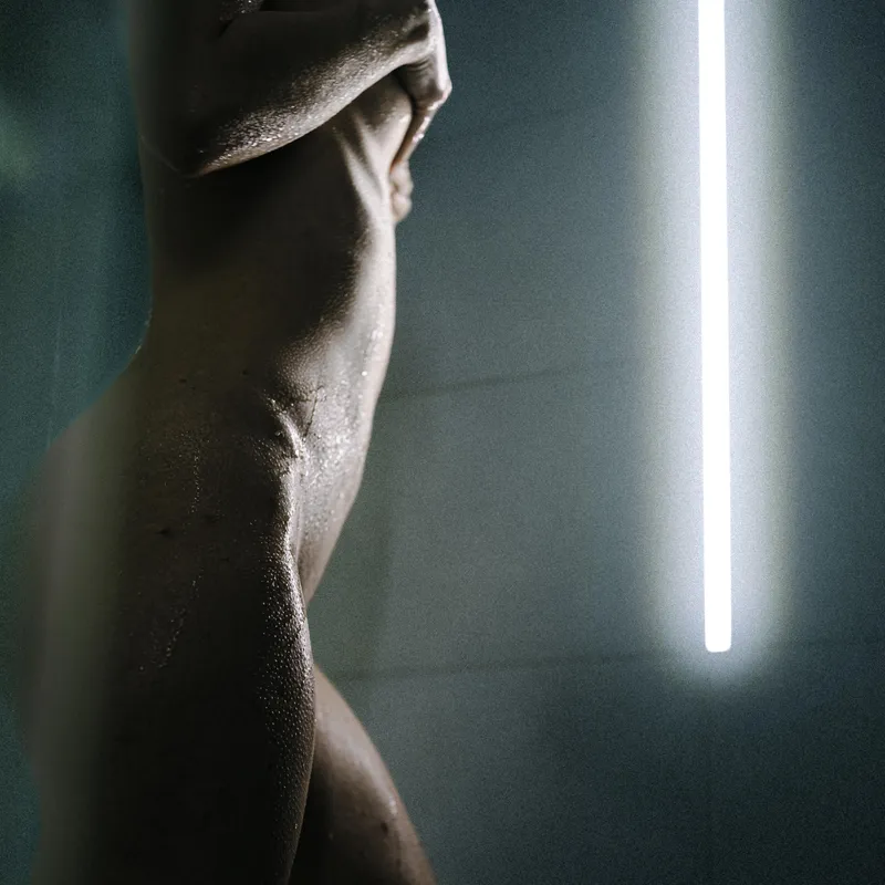 Thumbnail DeLiteVIP's Steamy Peek: Babesdirectory's Slippery Secrets