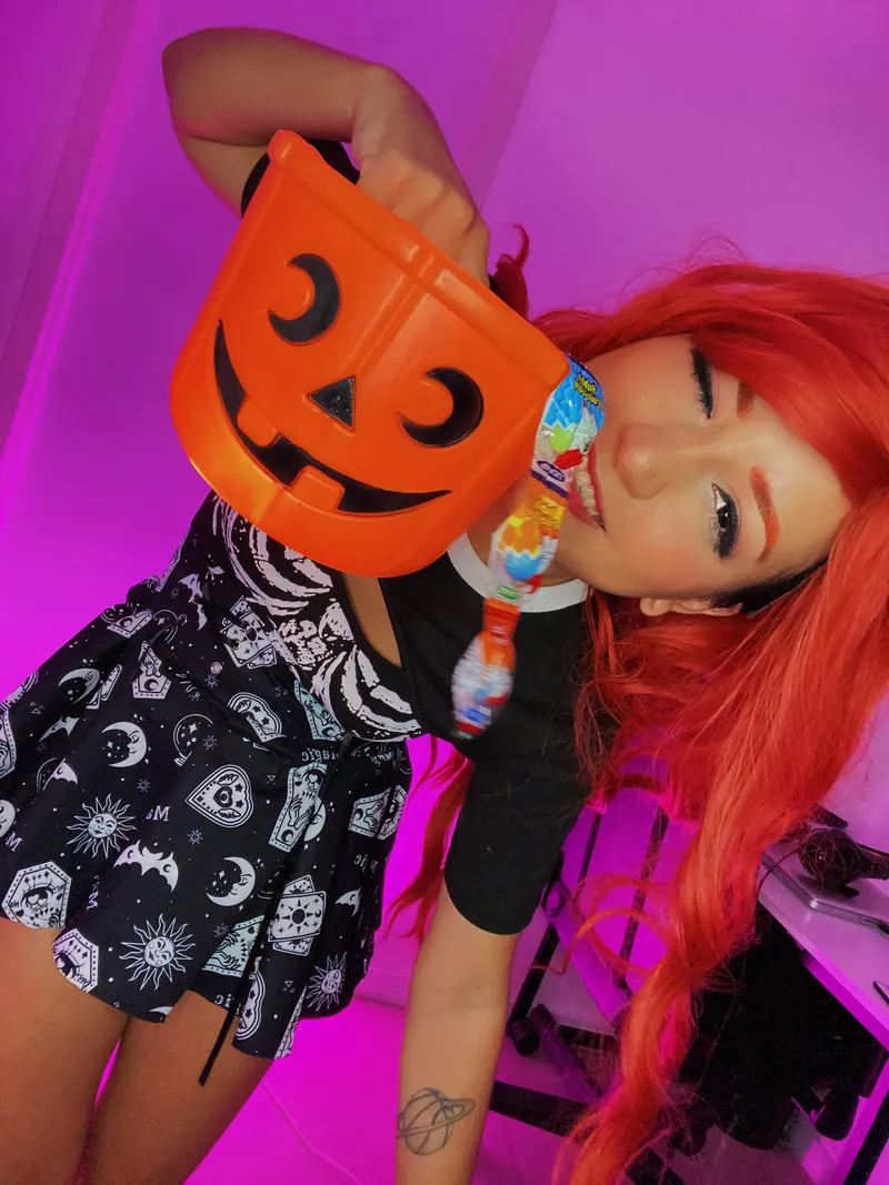 Thumbnail Sweets and Neon: Enticing Offers by batcayra in GirlswithNeonHair
