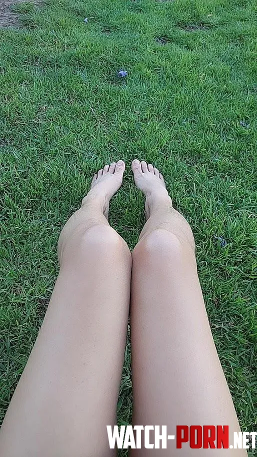 Love relaxing my cute legs in the nature by xnemeiax