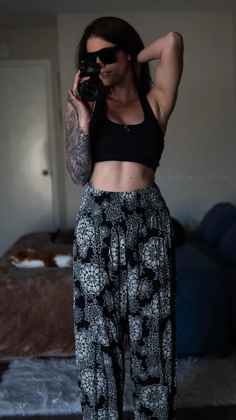Thumbnail Outfit Contemplation: Share Your Thoughts | RubyLuxxOfficial