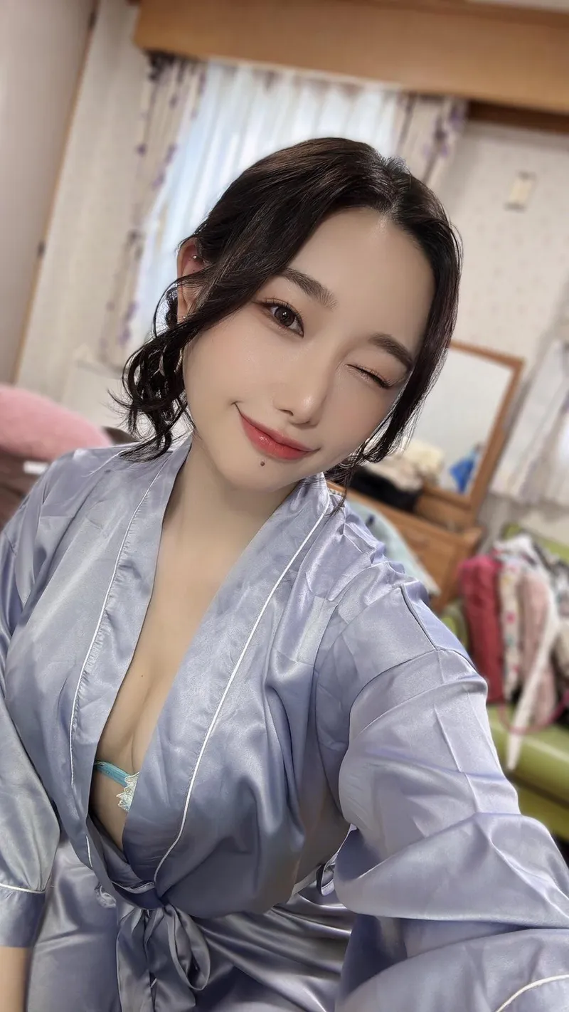 Thumbnail Mitsuha Chiharu: A True JAV Appreciation by KingFrensh