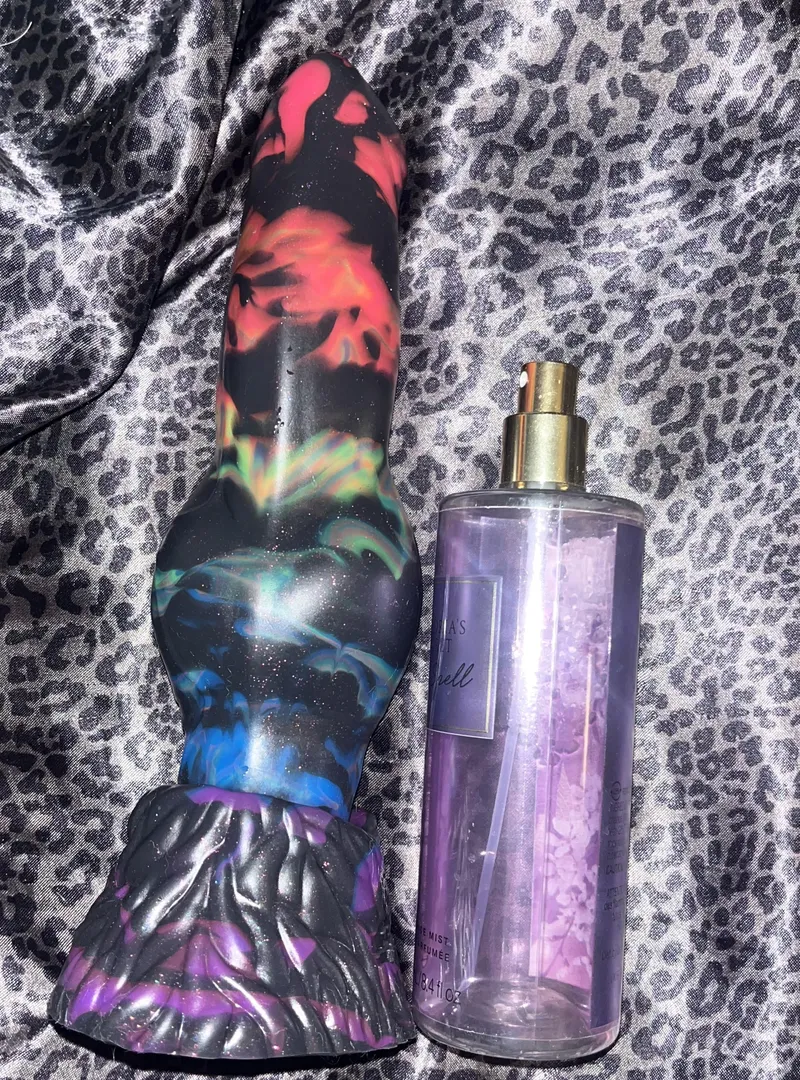 Thumbnail Sweet_Fawn444 Unveils Their First Bad Dragon Creation