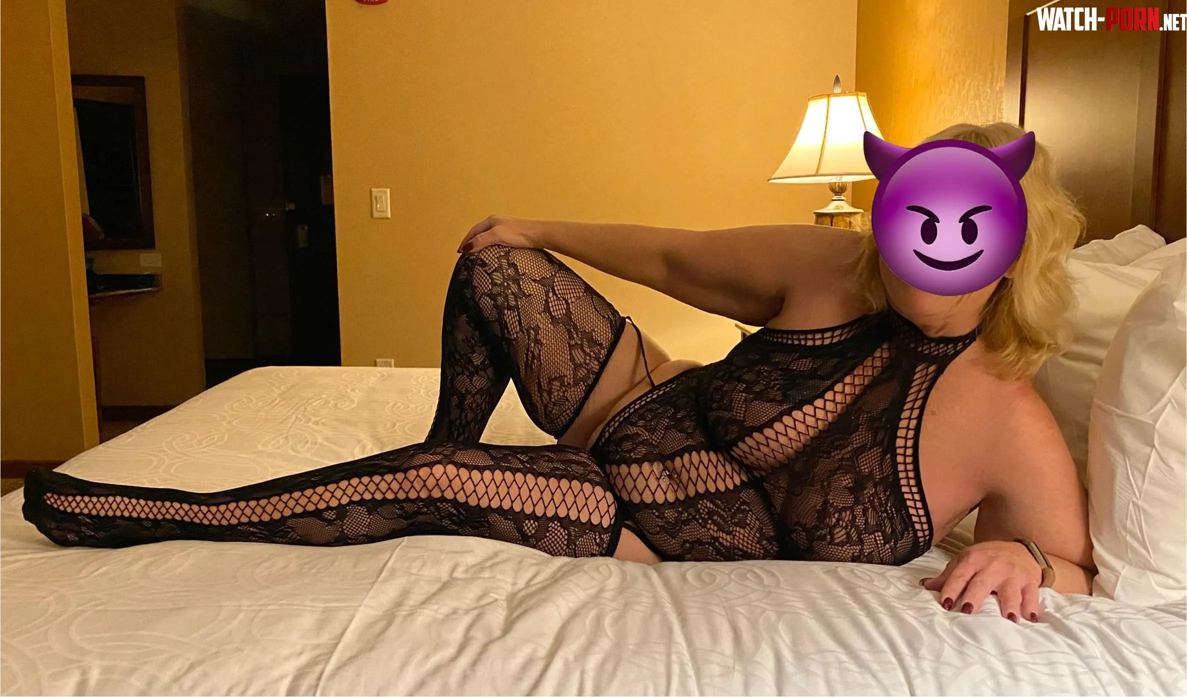 I’m lonely in this bed by myself by Smokinhotgranny38DDD