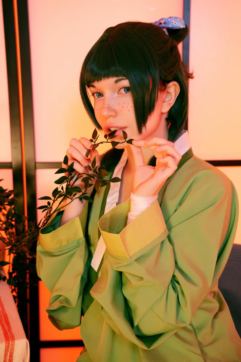 Thumbnail MaoMao Marvel: MurrningGlow's Cosplay Perfection