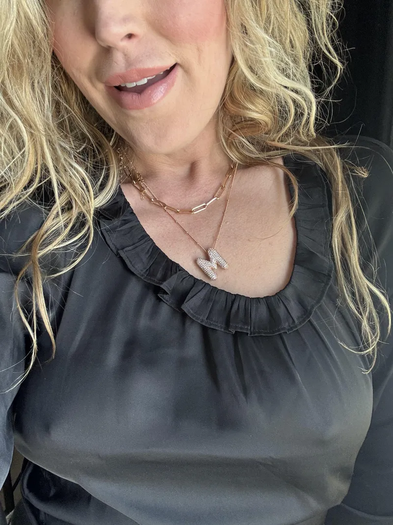Thumbnail Savoring the Sensation of Silk Against Skin - Luxurious Comfort Braless