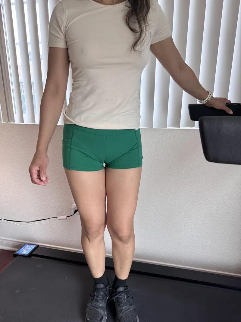 Thumbnail Fitness Routine Ready: Embracing Braless Comfort by msRami2