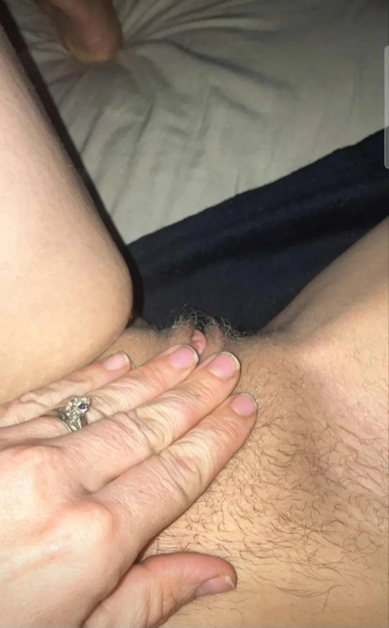 Thumbnail ChaiandJack's Quick Job Before Bed in the World of slutwife