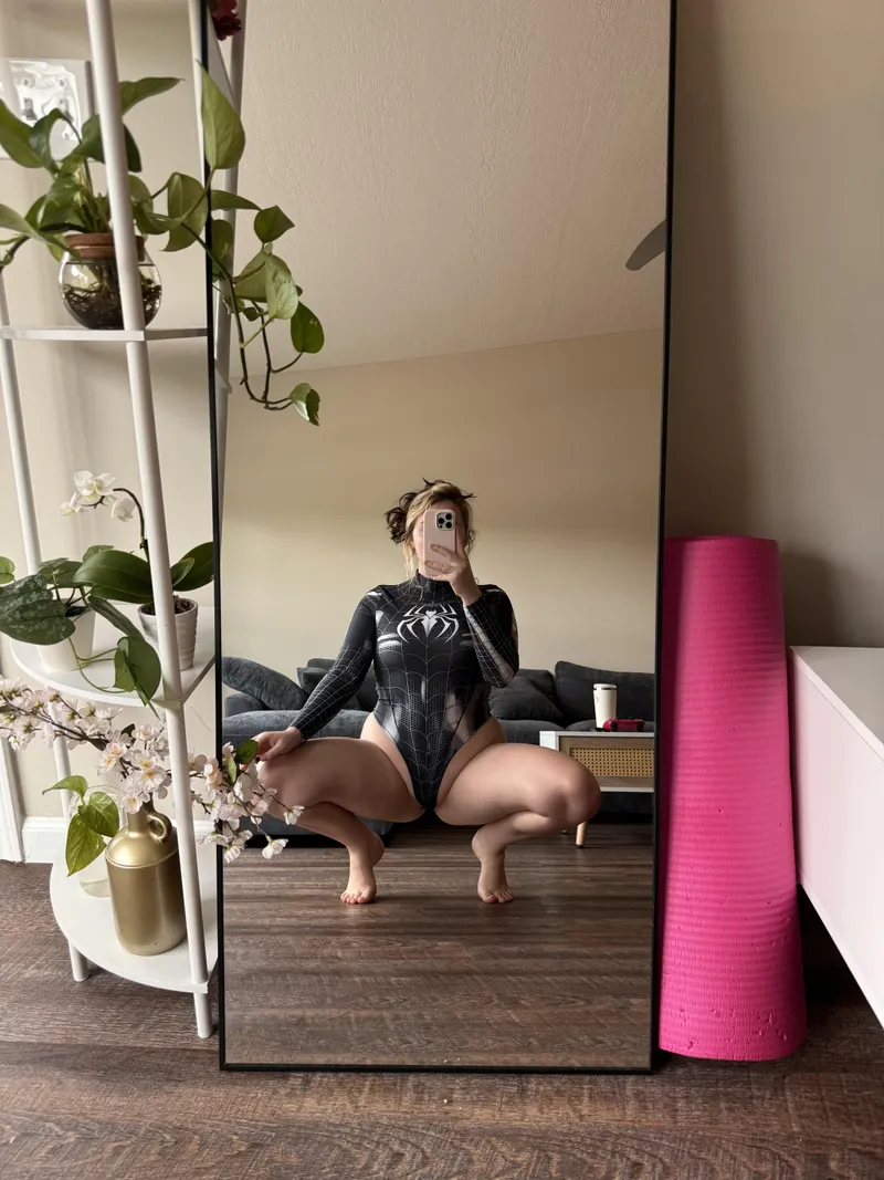 Thumbnail Lilmissgangbang's New Outfit Try-On Journey Unveiled