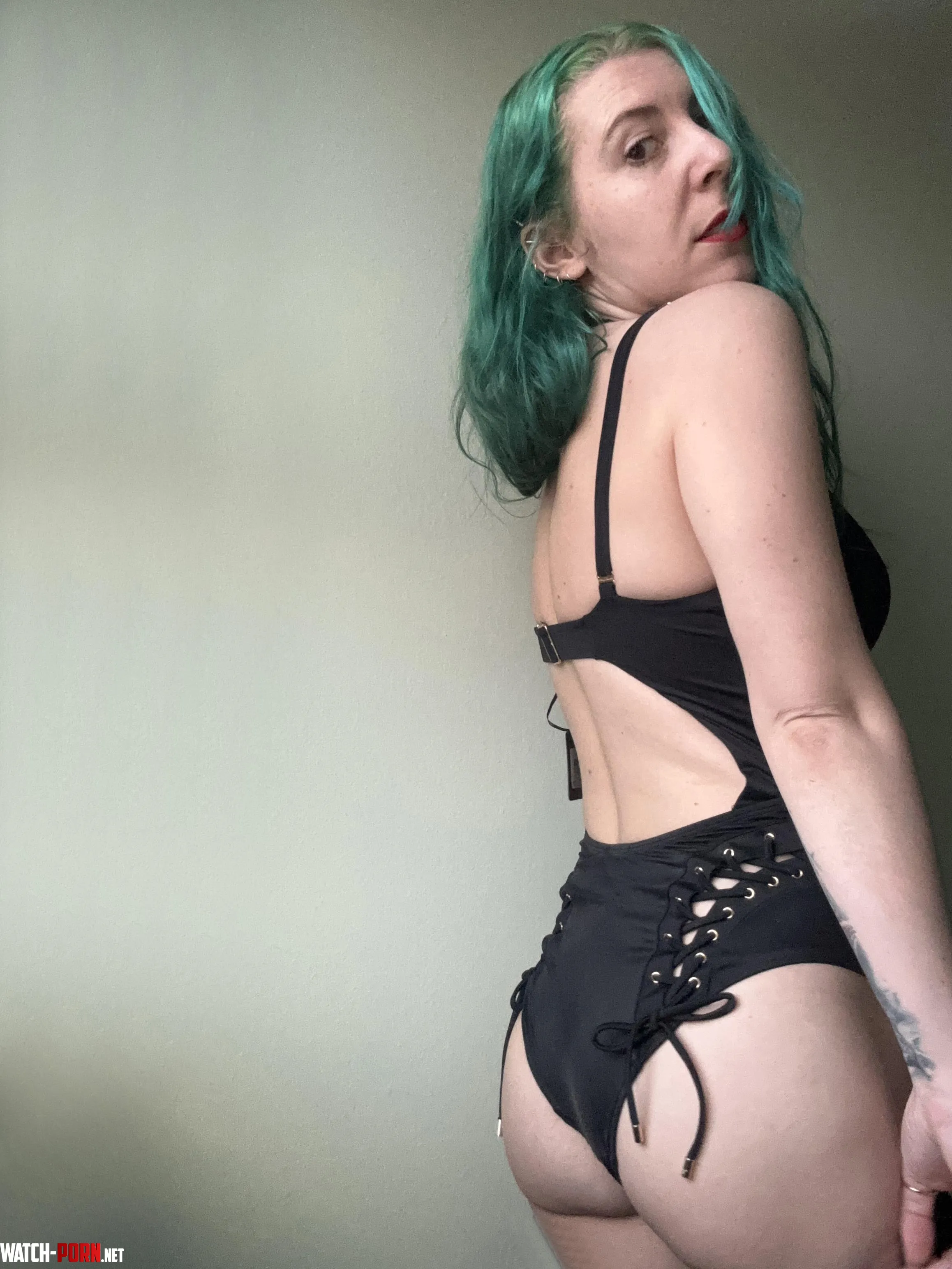 Goth booty all laced up by sirenskiss3