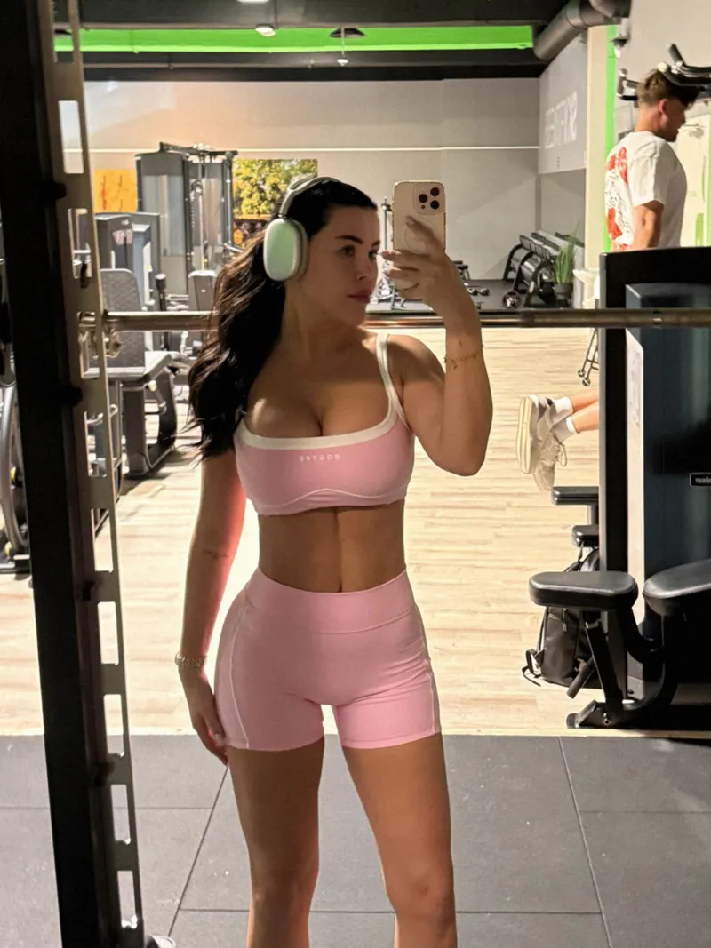 Thumbnail Stimulating Curiosity: Beecoincrypto23 | bimbofetish