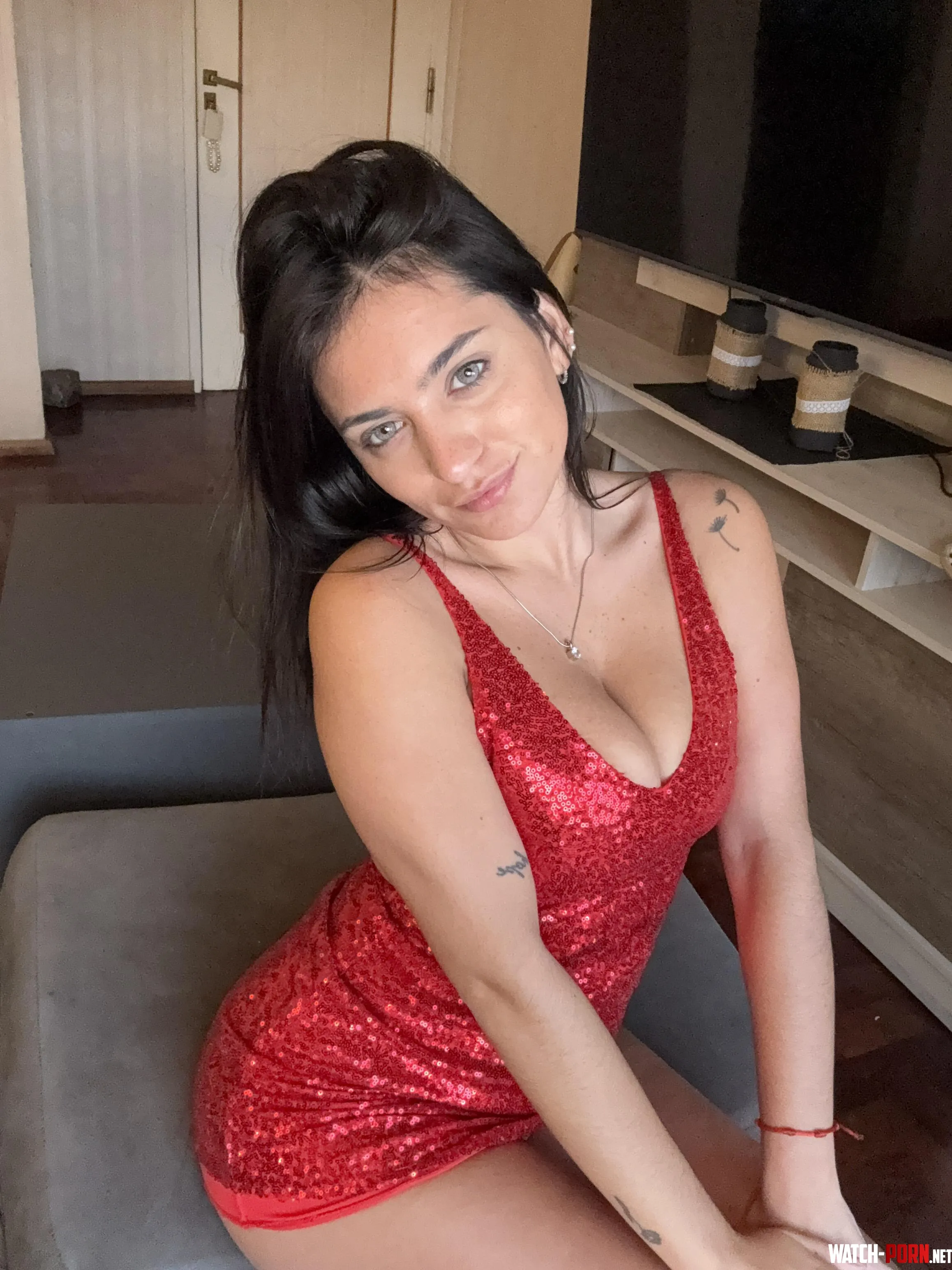 I love my red glitter Dress by pinkloviing
