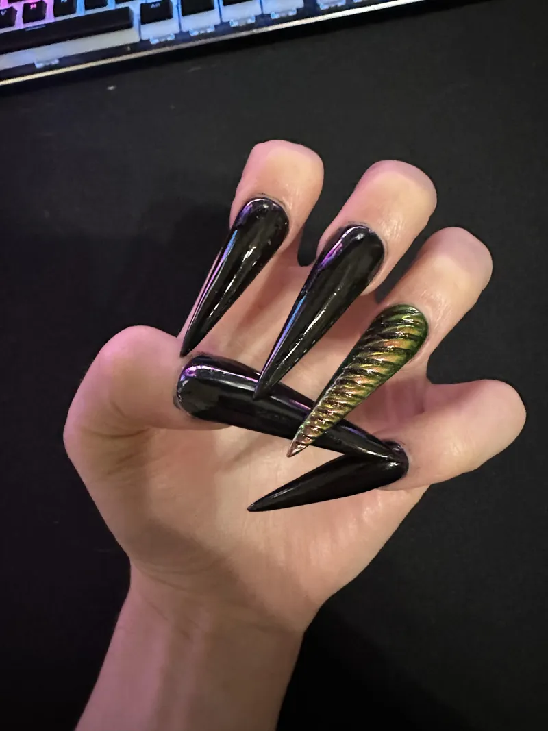 Thumbnail Enchanting Nail Fetish: Explore the Sensuality with Roxaduh's Nails