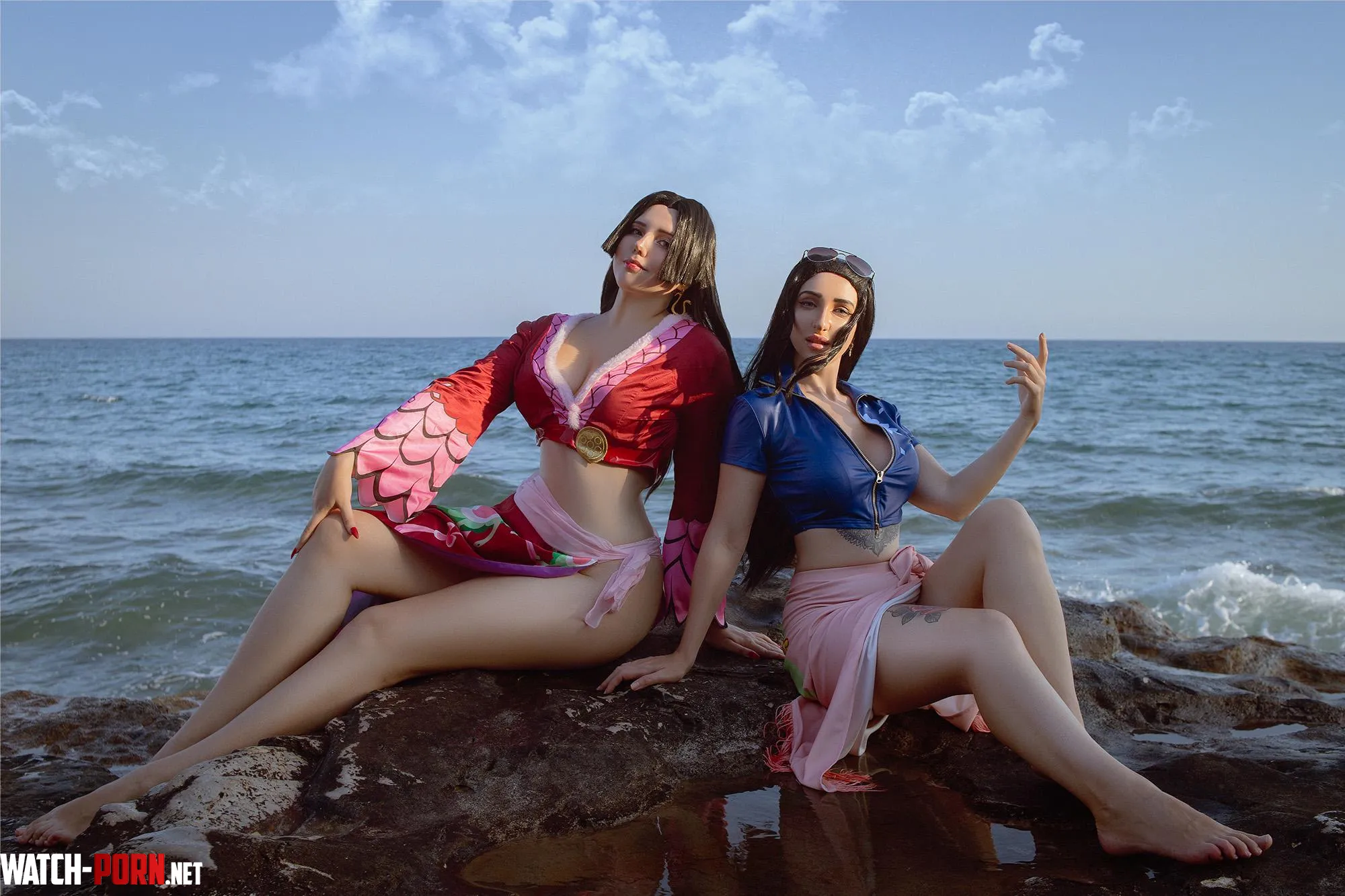 Nico Robin (Sevir) and Boa Hancock (Hatarubi) cosplay from One Piece by sedokovair_cosplay