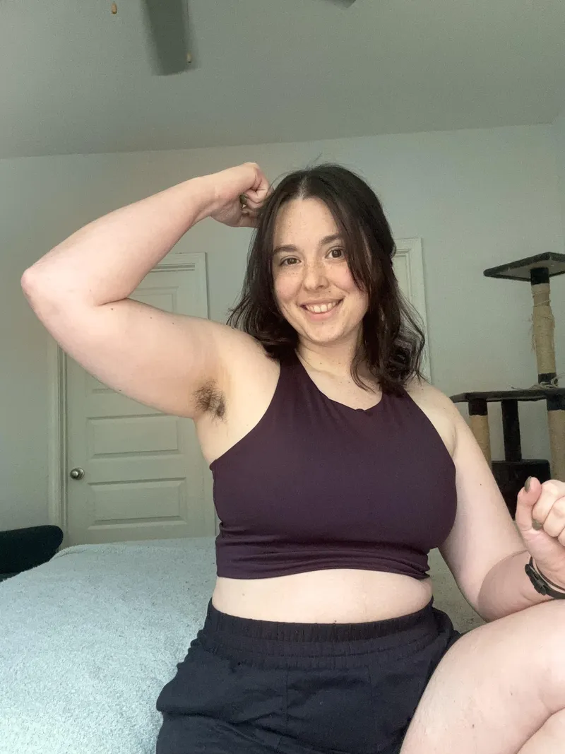 Thumbnail After-Workout Sensations: Sweaty, Strong, and Hairy with ellietheelephant29