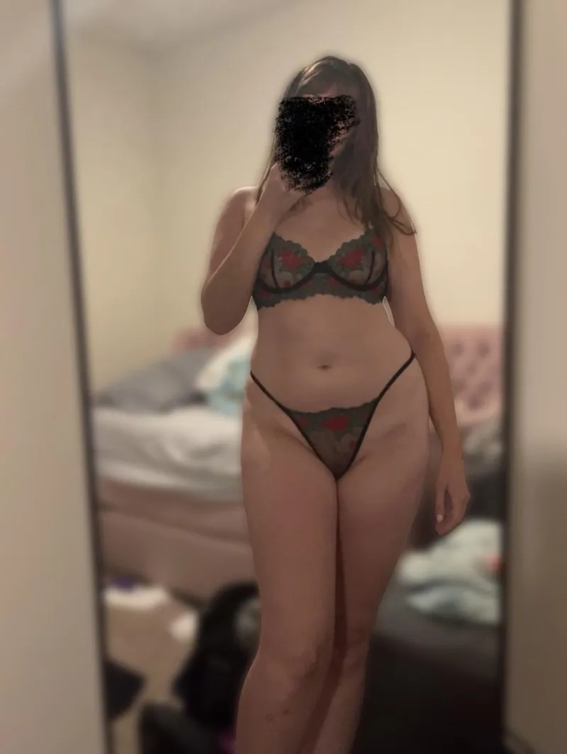 Thumbnail Fun with Lingerie - DrippingKitty69 Reveals All