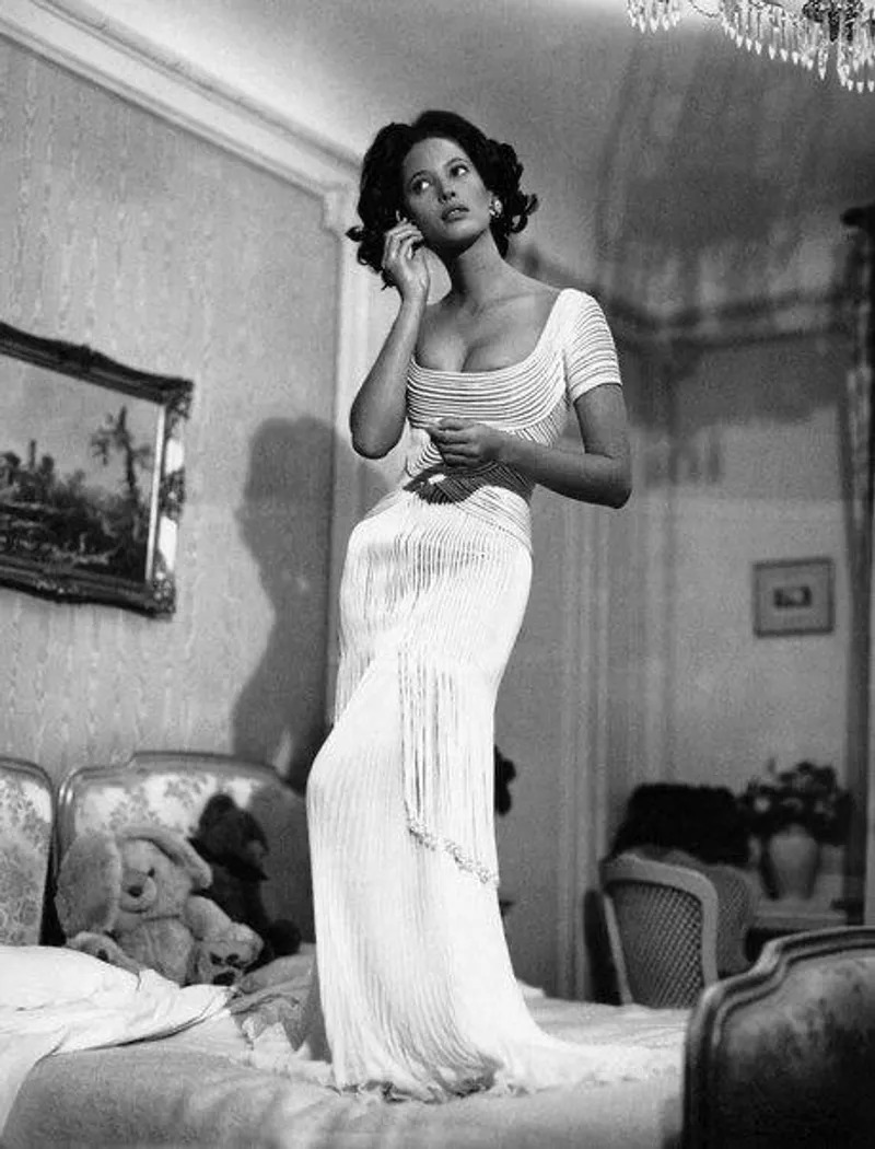 Thumbnail Modeling Icon Christy Turlington Explored by bil-sabab