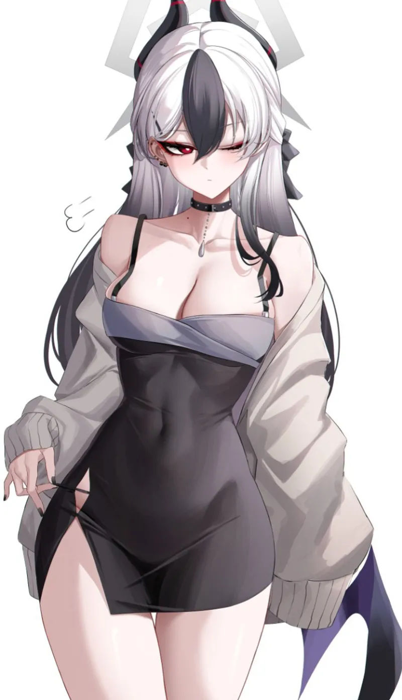 Thumbnail Otkata Kayoko in Stunning Black & Grey Dress | ecchi