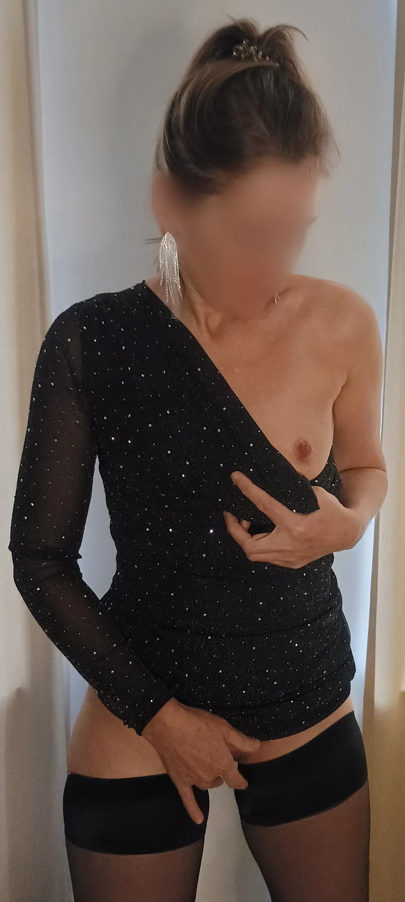 Thumbnail Always Available for Pleasure: Meet Classymilfkatja1 | Author: classymilfkatja1