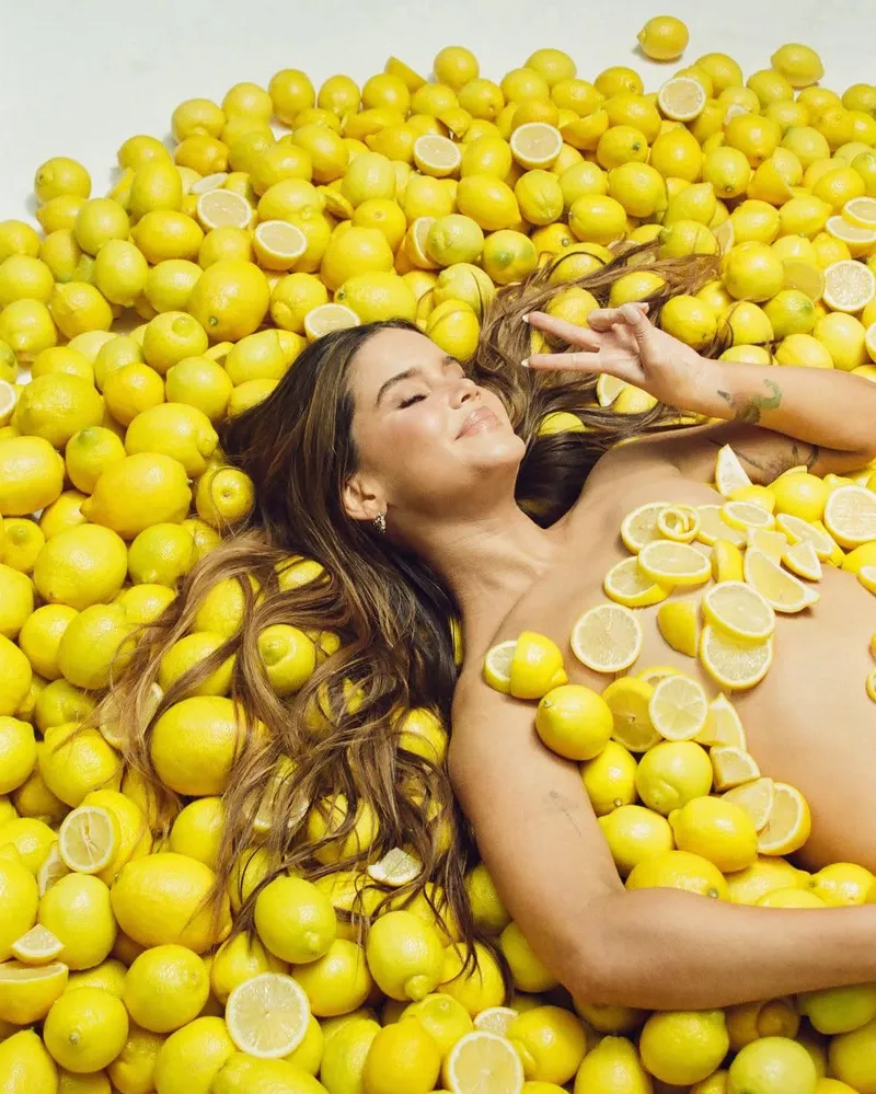 Thumbnail Delve into Maren Morris's Allure - CelebsGW Revealed