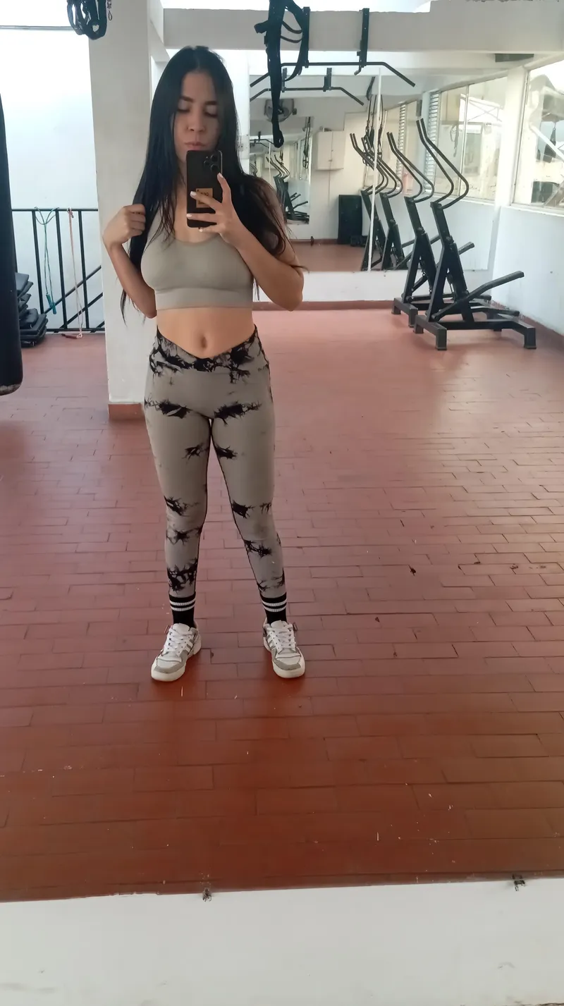 Thumbnail Embrace Love with Hi Love by Training_Papaya6964 | Croptopgirls Category