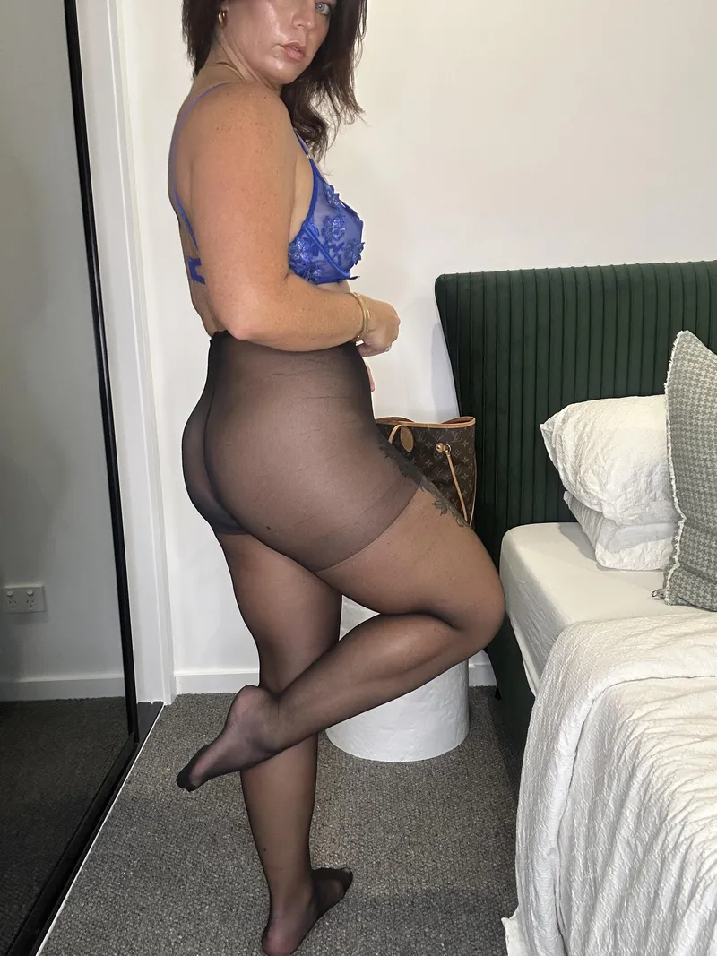 Thumbnail Mysterious Encounters in Pantyhose | MrsLaurenKate pantyhose