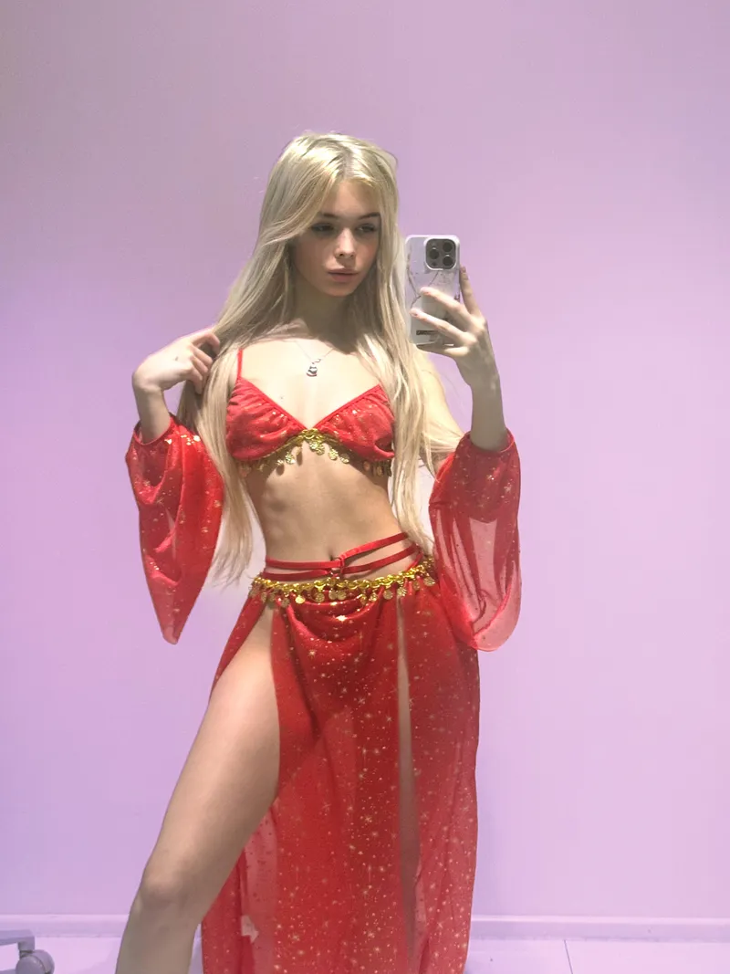 Thumbnail Petite, Classy, and Very Sexy: OnlyYourLexi's Allure Unveiled