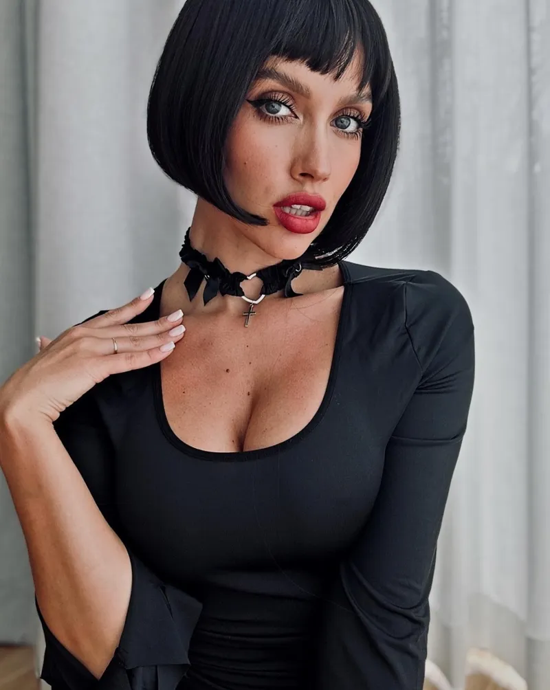 Thumbnail Wild & Collared: Who Can Handle? by babylaryana