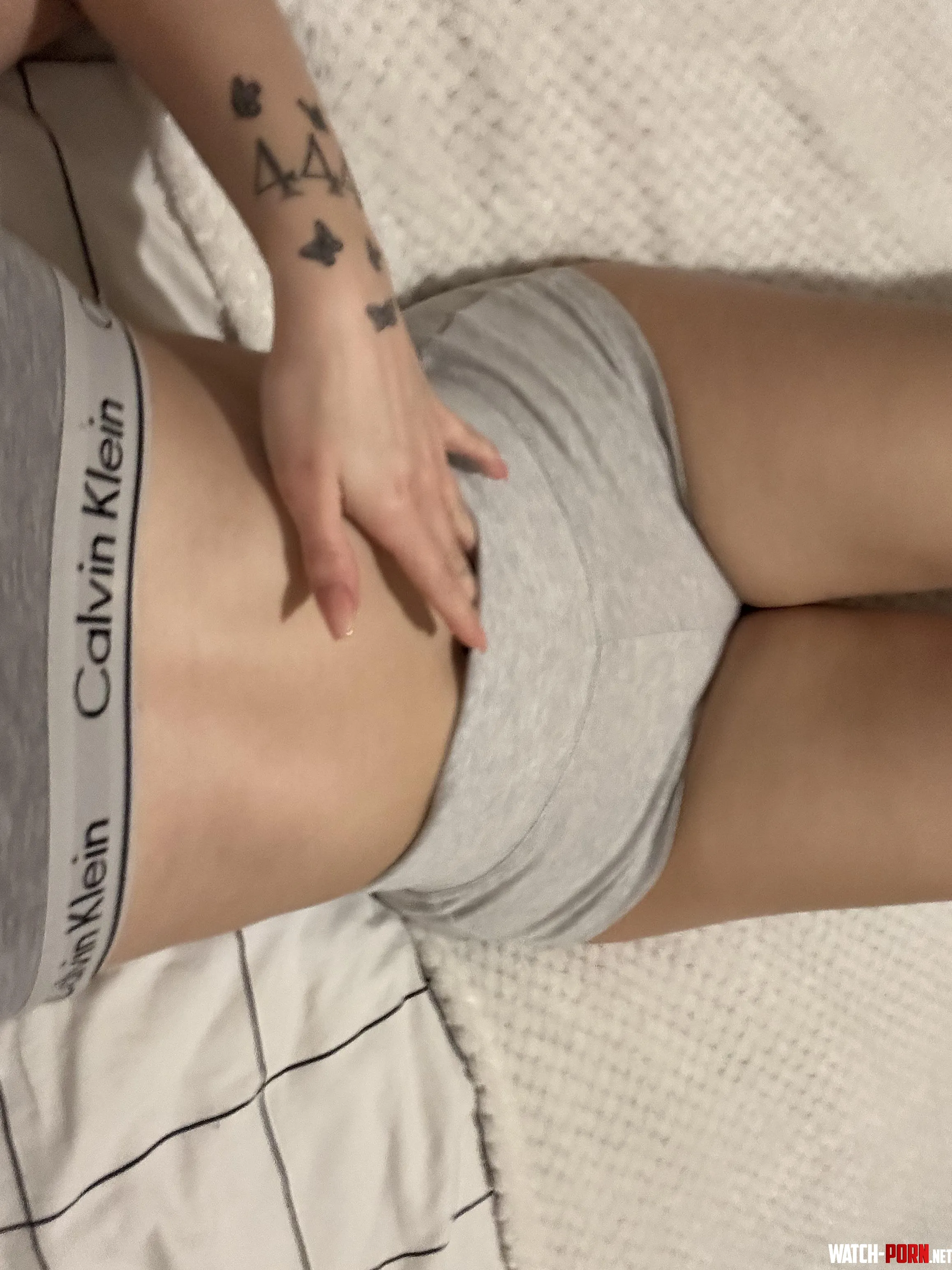Text me “hey” and i will show you my WET pussy 😏😈 by day457